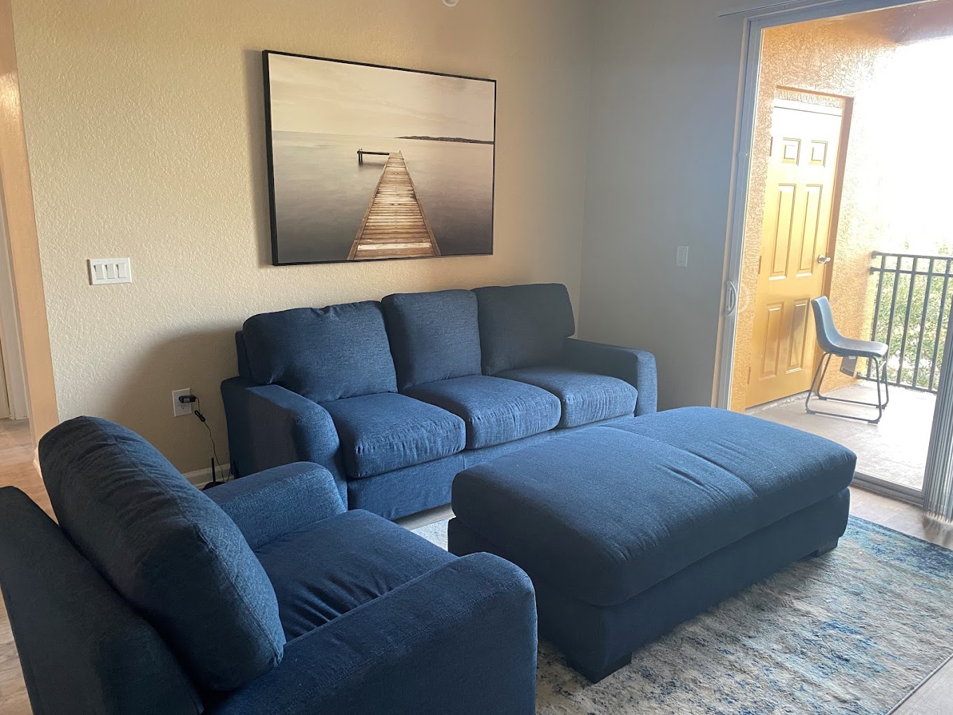 living room inpatient addiction treatment